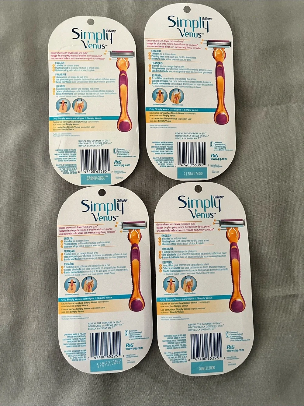 Gillette Simply Venus - Lot of 4 Packs
